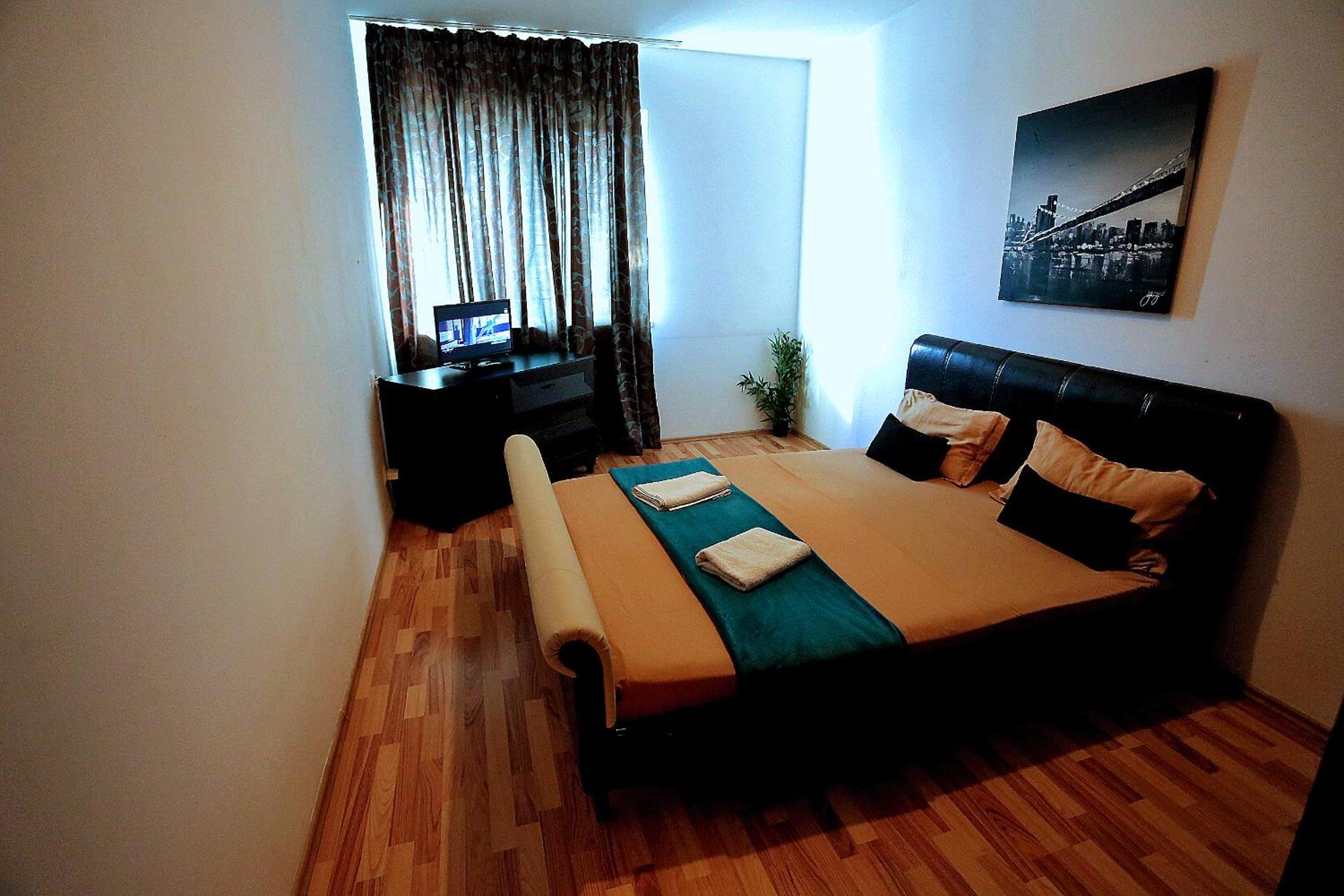 Cataleya Suites Aparthotel Bukarest Kültér fotó