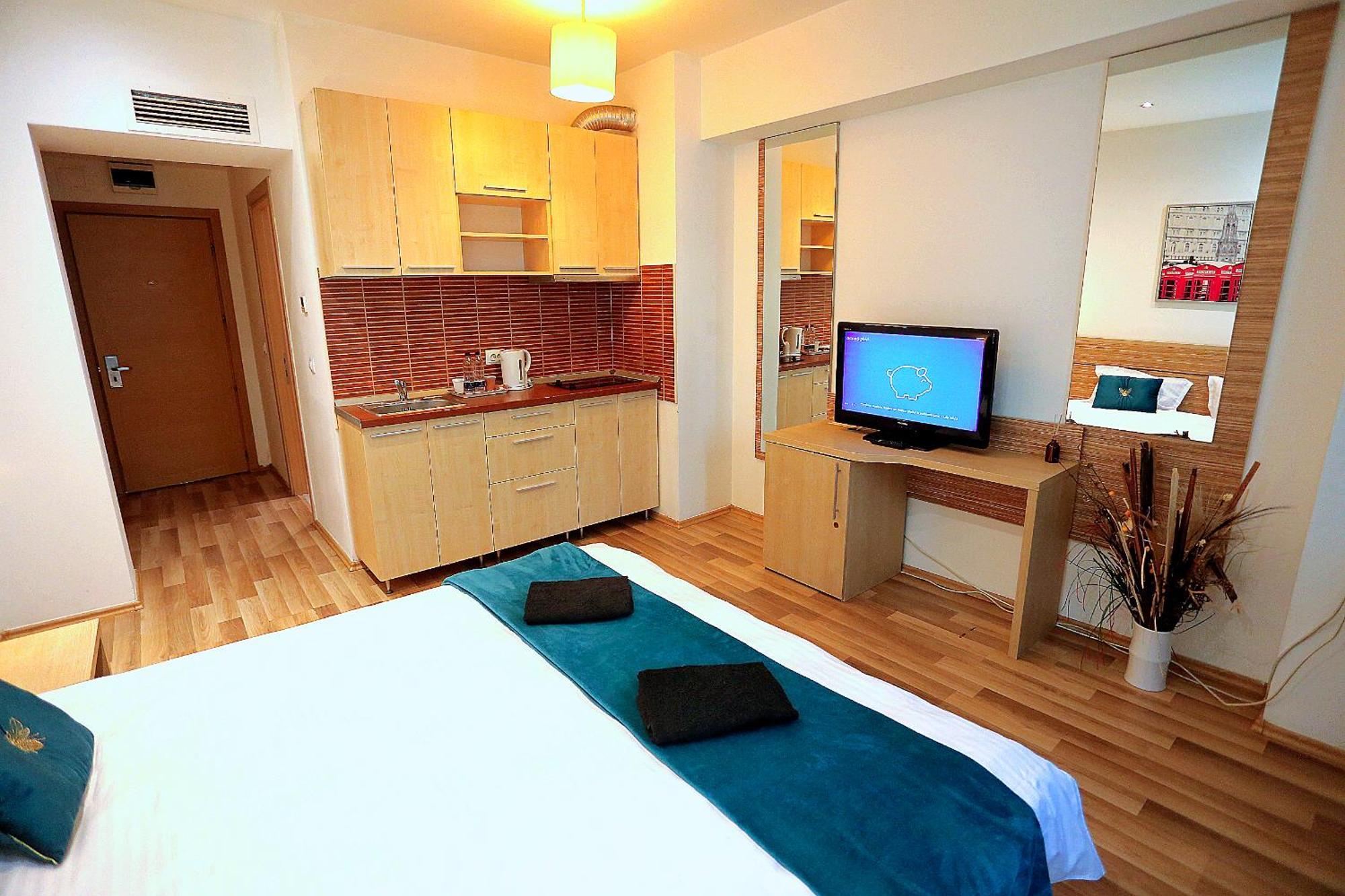 Cataleya Suites Aparthotel Bukarest Kültér fotó
