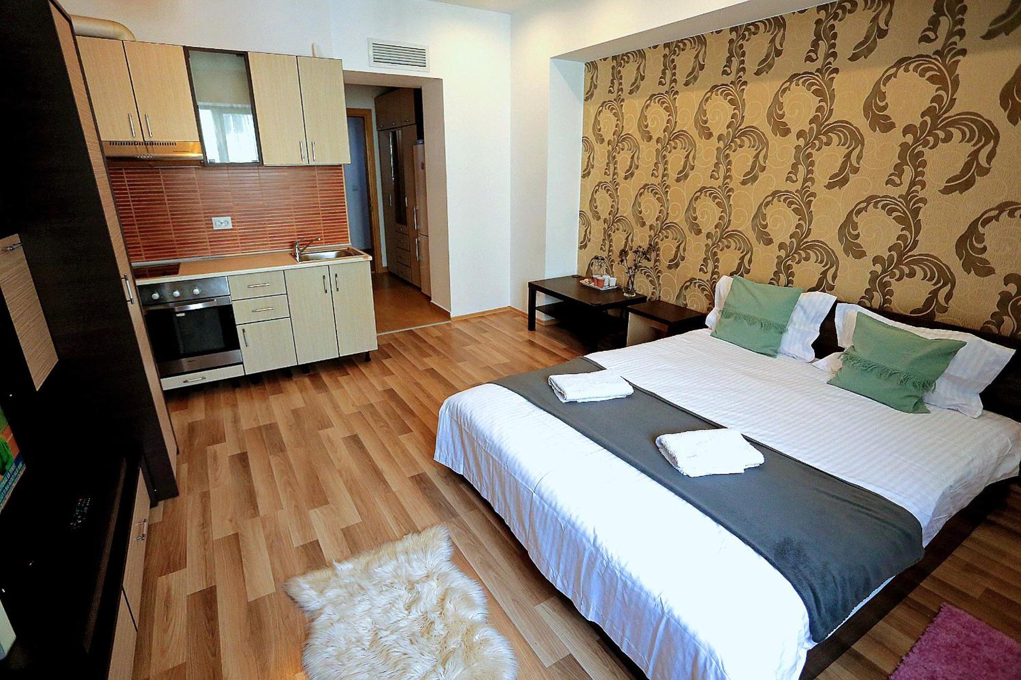 Cataleya Suites Aparthotel Bukarest Kültér fotó