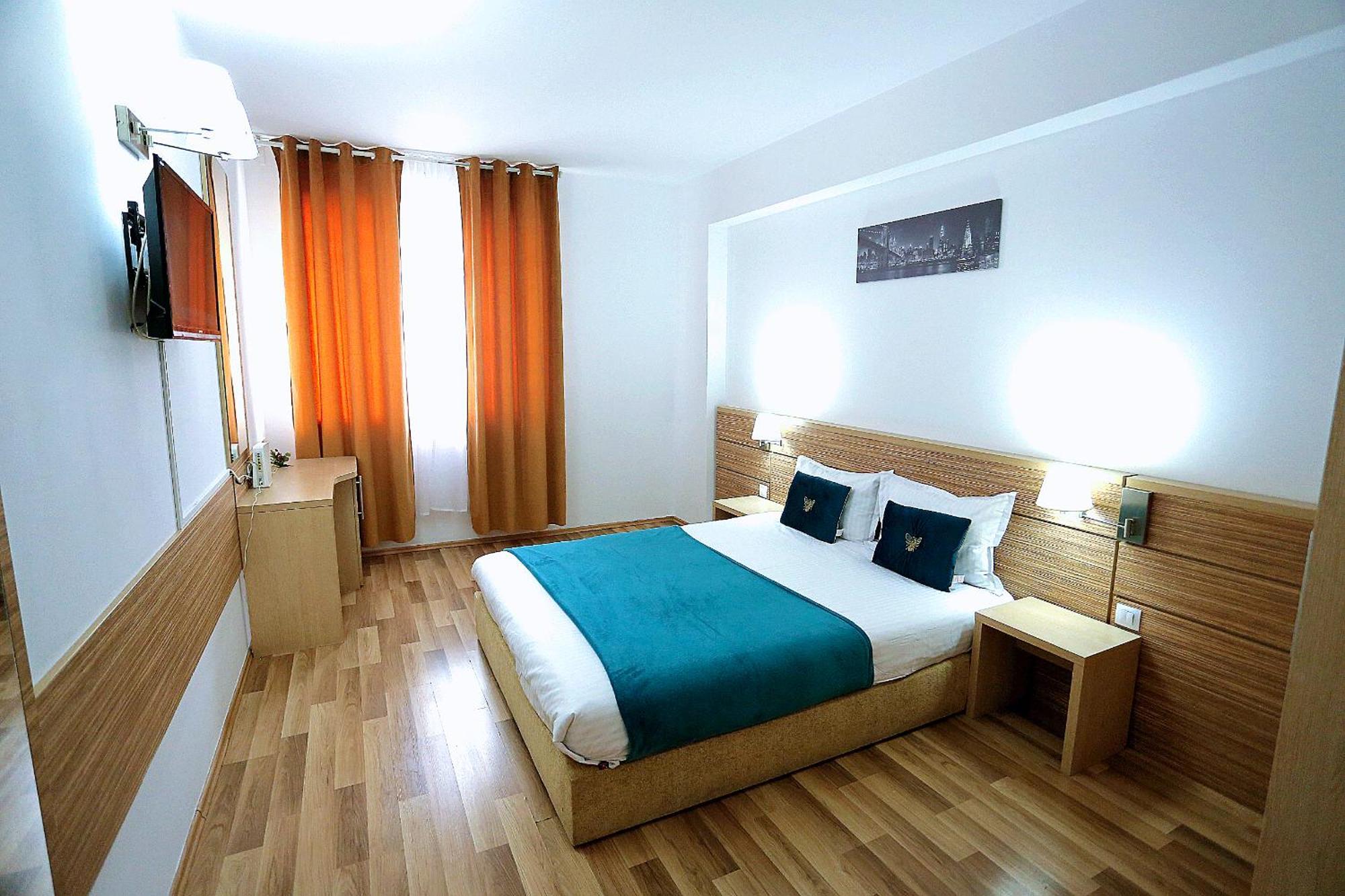 Cataleya Suites Aparthotel Bukarest Kültér fotó